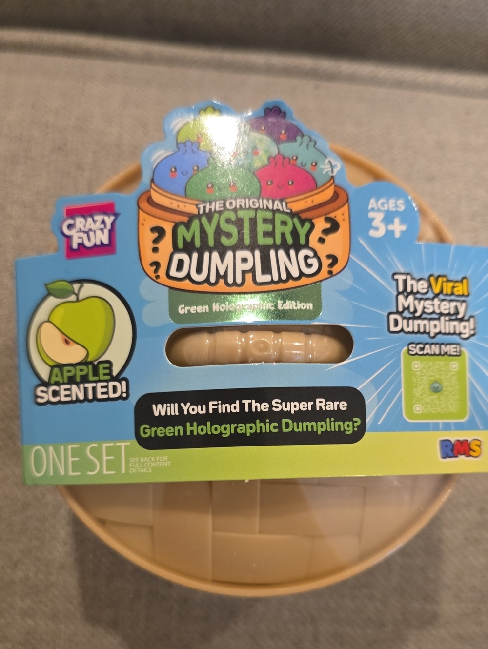 RMS NEW RELEASE APPLE SCENTED GREEN
HOLOGRAPHIC Original Mystery Viral Dumpling